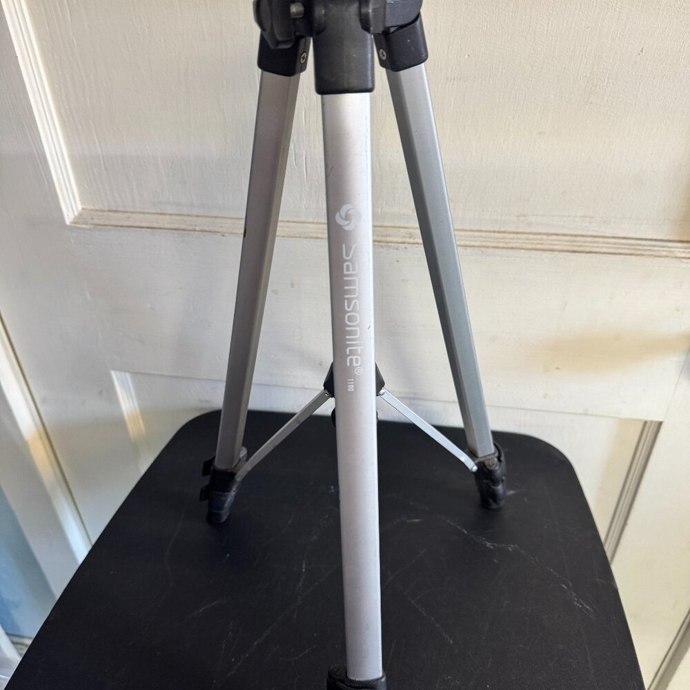 Samsonite aluminum small tripod